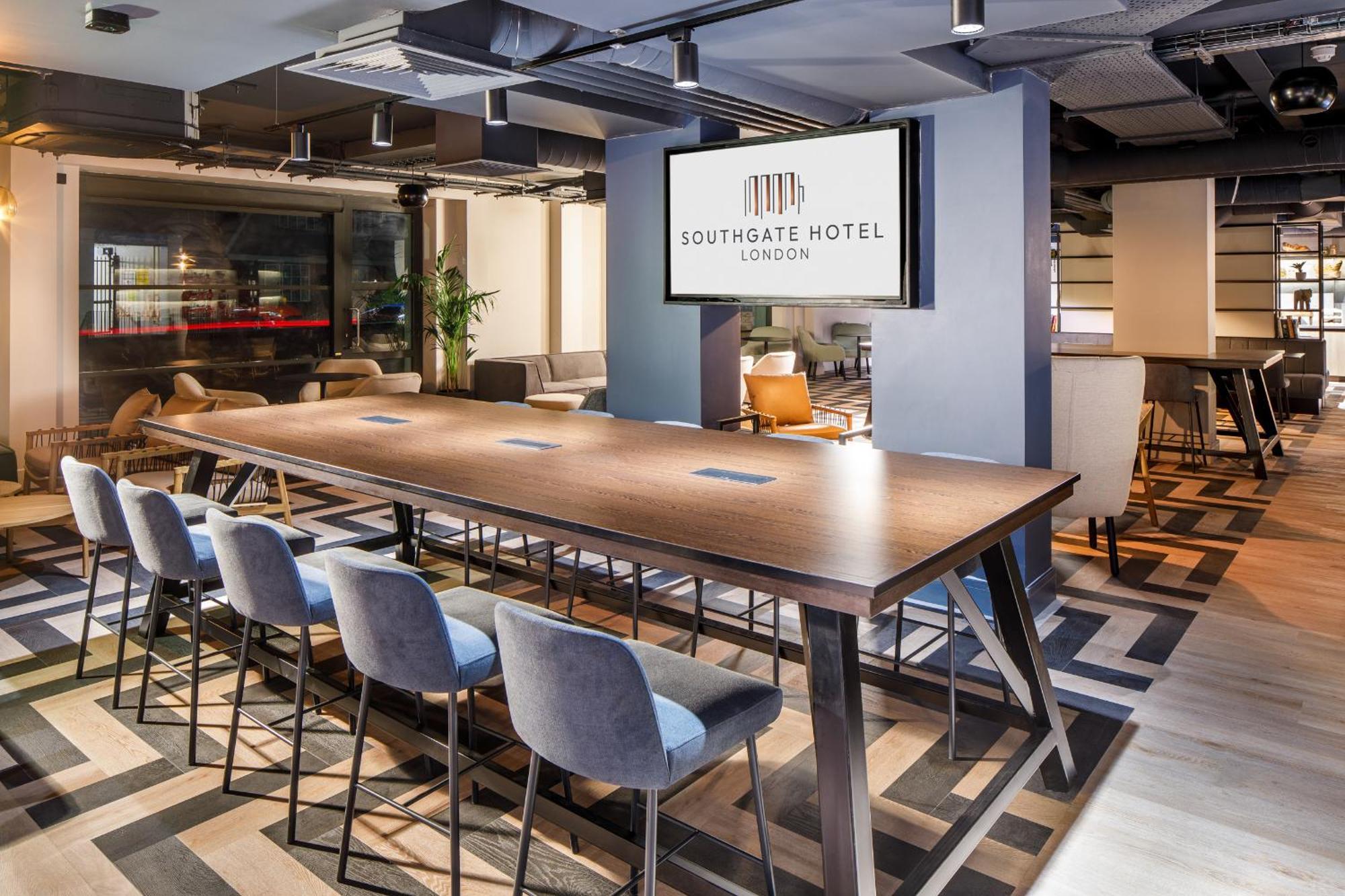 Southgate Hotel London East Barnet Екстер'єр фото